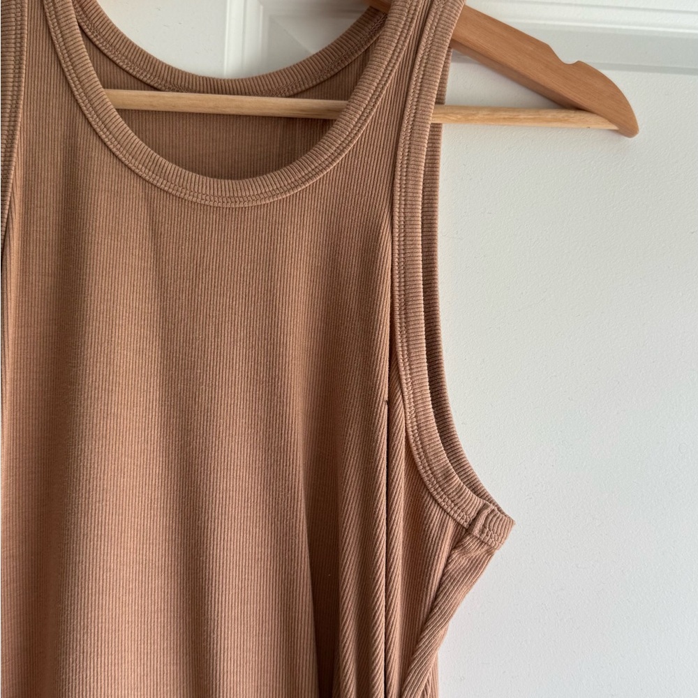 Brown Ruched Ribbed Midi Dress - Picture 2 of 5